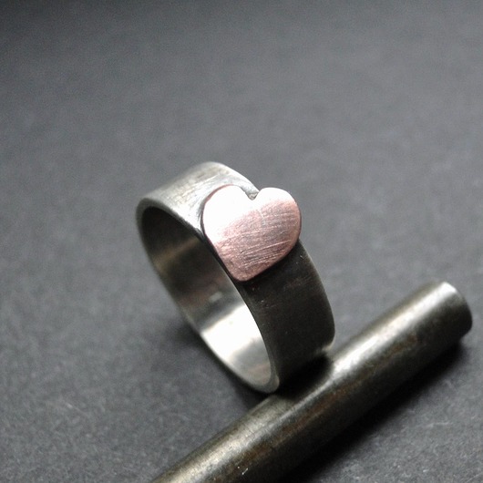 pierścionki srebrne Pierścień Serce miedziane 003