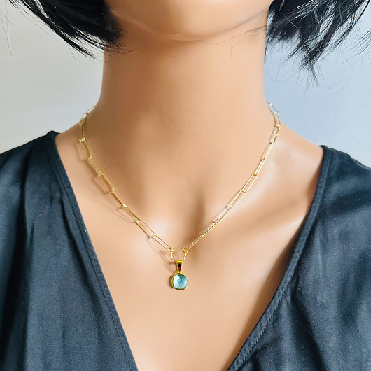 złote naszyjniki Naszyjnik BŁĘKITNY OGIEŃ z topazem, na szerokim łańcuszku