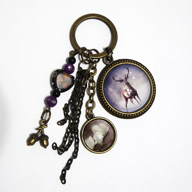 breloki Breloczek - Jeleń, magnolia, żołądź