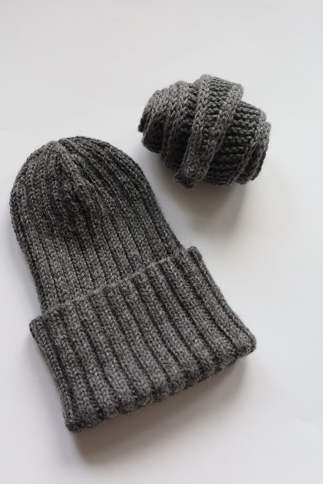 czapki damskie Czapka z wełny i alpaki szara