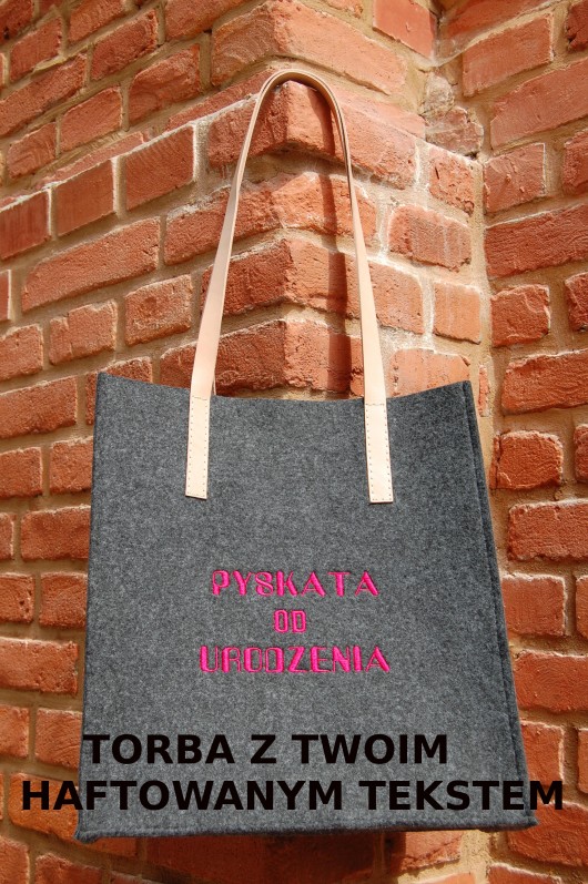 Filcowa torba na ramię z twoim haftem Etoi