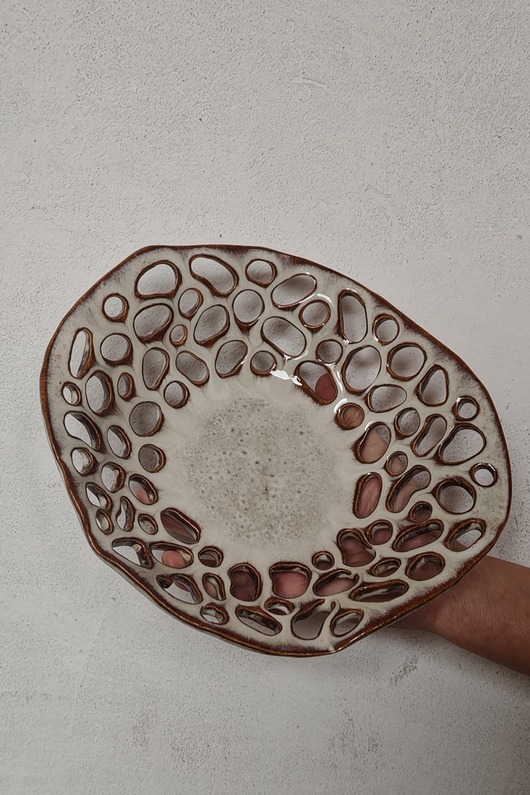 patery i talerze Patera w dziury