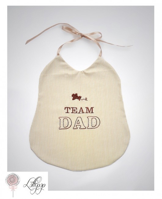 TEAM DAD - haftowany śliniak  Lollipop