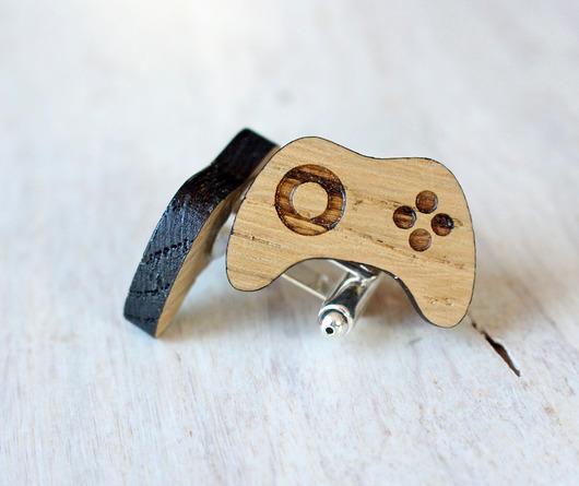 spinki do mankietów Drewniane spinki do mankietów GAMEPAD