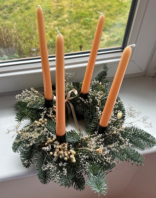 wianki bożonarodzeniowe Wieniec adwentowy naturalny biel