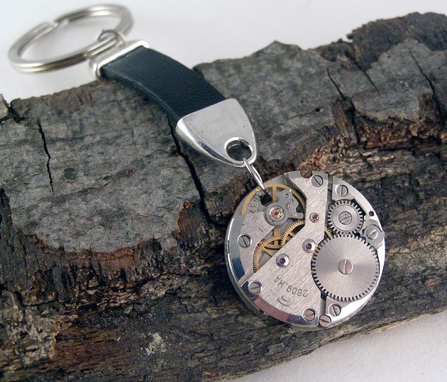breloki Mechaniczny brelok 203