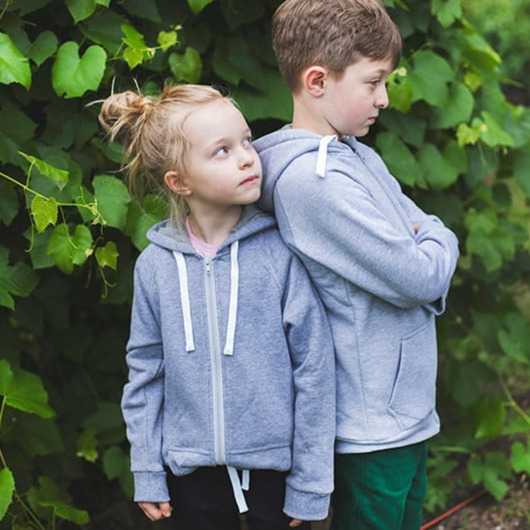 bluzy dla dziewczynki Bluza dziecięca jasnoszara - dresy odCZAPY Kids