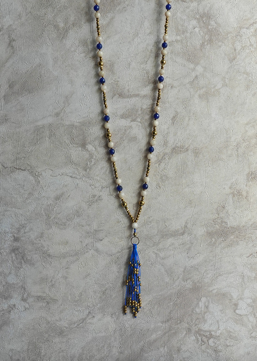 korale Długi unikatowy naszyjnik z kobaltowym chwostem