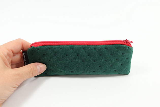 piórniki Piórnik kosmetyczka etui Zielone do torebki do szkoły