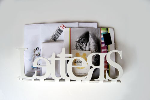 oryginalny stojak na listy LETTERS czarny Rabose Workshop