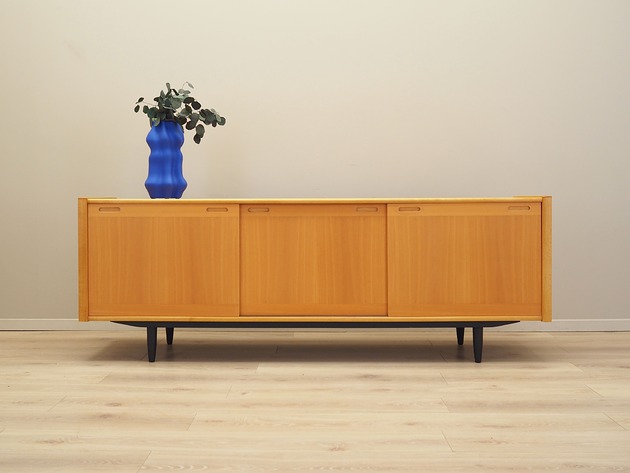 komody i szafki Sideboard bukowy, duński design, lata 70, produkcja: Skovby M