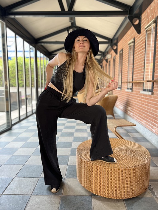 spodnie materiałowe damskie Spodnie Bali Black