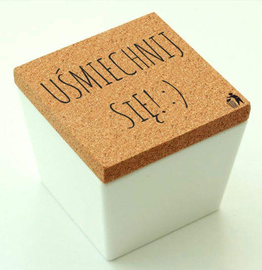 Uśmiechnij się Czysty stolik