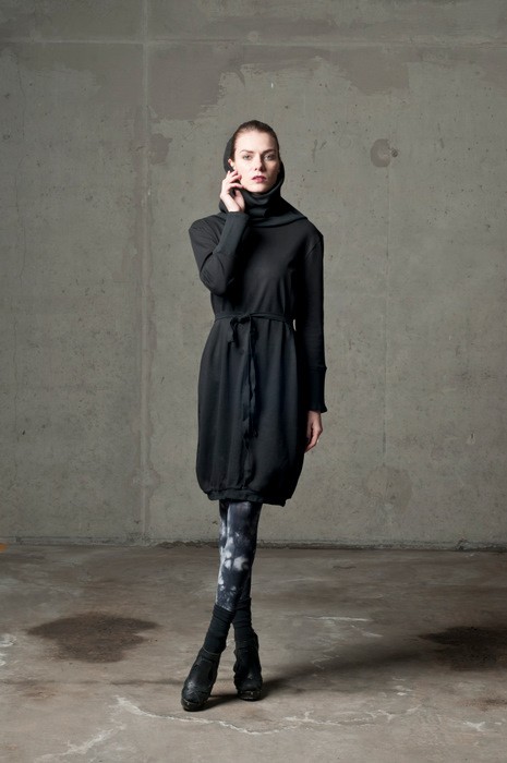 give me dress.3. GIVE ME FIVE