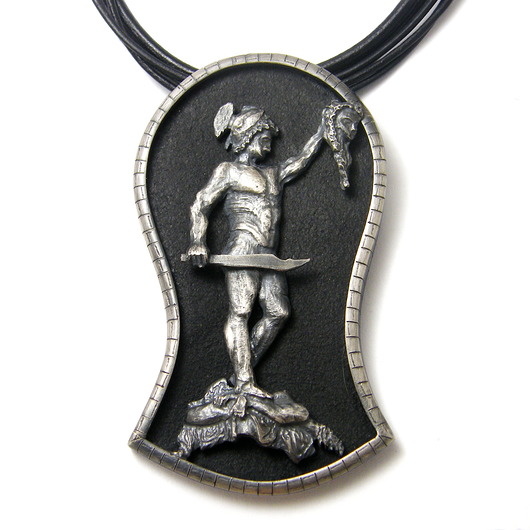 Perseusz - duży srebrny wisior,srebro 925 Toros Design