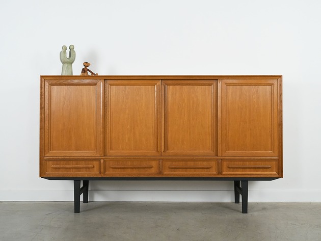 komody Highboard dębowy, duński design, lata 60, produkcja: Dania