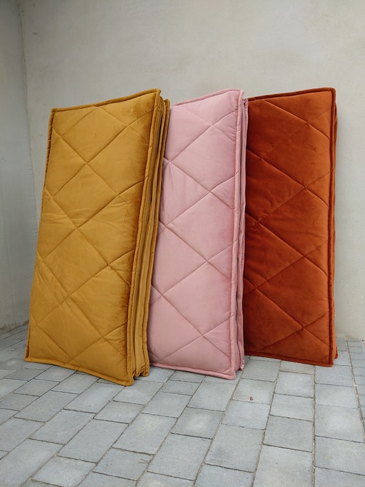 pufy do siedzenia Futon materac pikowany Velvet  Siedzisko na podłogę Musztarda
