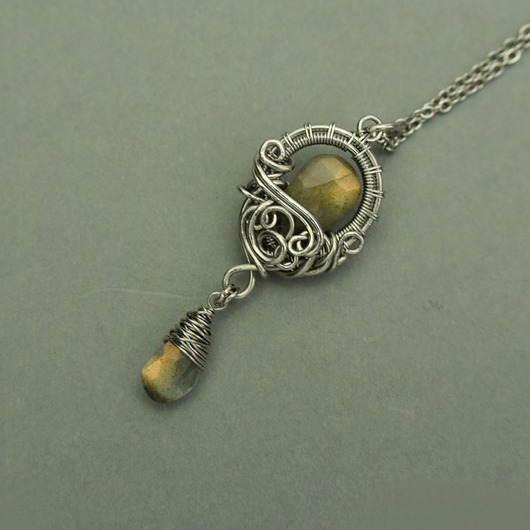 wisiory Długi wisiorek złote labradoryty wire wrapping