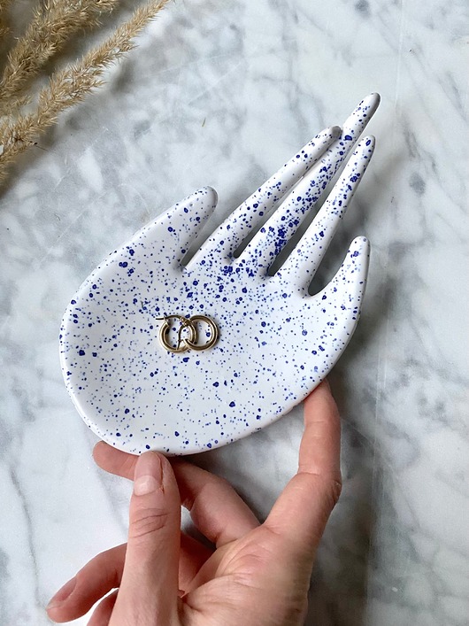 pojemniki na biżuterię Ceramiczna Dłoń Podstawka na Biżuterię w Niebieskie Ciapki
