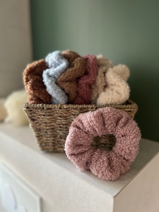 gumki do włosów Miękka, puszysta gumka do włosów scrunchie BLADORÓŻOWA