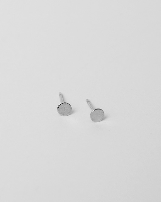 Minimalistyczne kolczyki DOT 2 silver MOKAVE