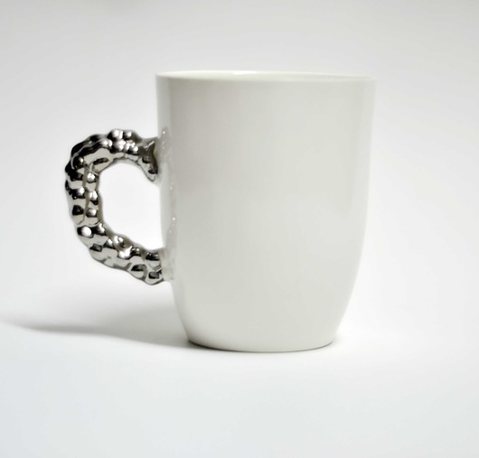 porcelanowy kubek z platynowym uchem malikceramik