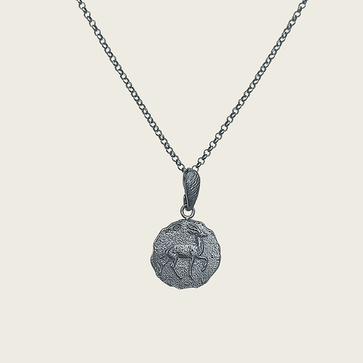 Srebrny medalik z gazelą- Simple KOS jewellery