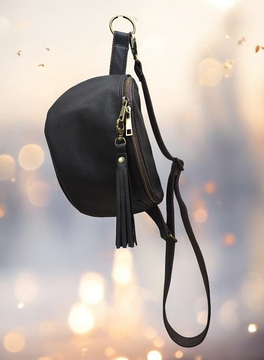 saszetka nerka Duża nerka saszetka czekoladowa. Skóra naturalna z frędzlami