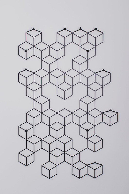 Wieszak ścienny STIGA L czarny Polyhedra