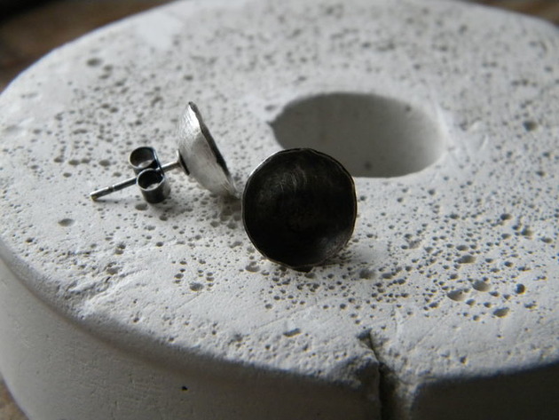 kolczyki wire wrapping skorupki  - sztyfty