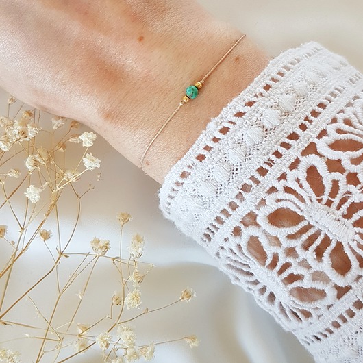 Beżowa bransoletka z turkusem LEI handmade 