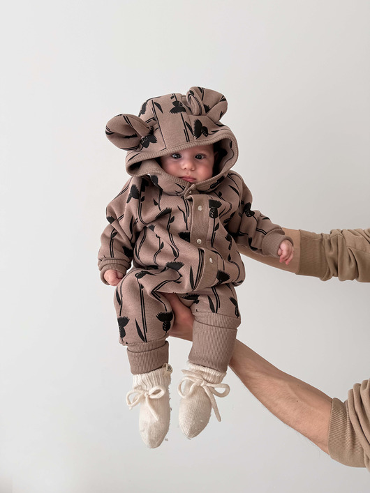 kombinezony dla niemowlaka Kombinezon Oset na Brązie