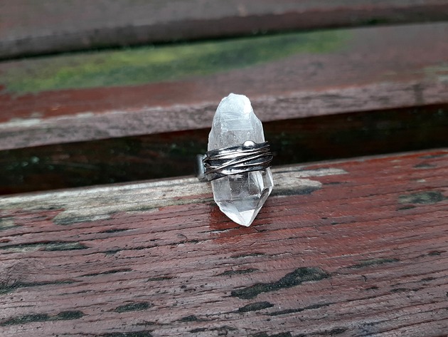 Winter is coming - pierścionek po drugiej stronie lustra
