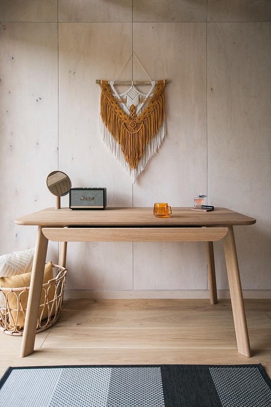 biurka Biurko dębowe z szufladą BÓN