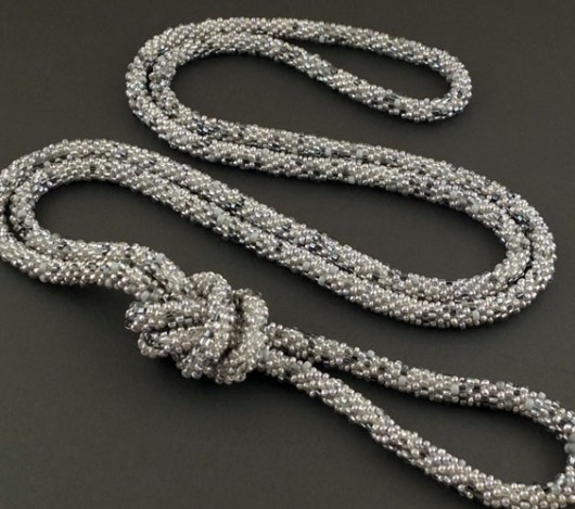korale knot or not - moonwalk