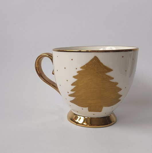 dekoracje świąteczne Ogromna filiżanka z choinką