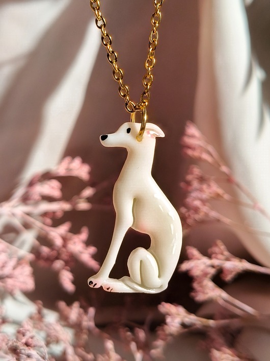 wisiory Naszyjnik Piesek Chart Polski Charcik Włoski Whippet Greyhound Biały