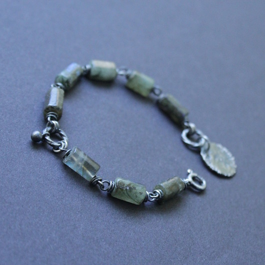 bransoletki z kamieni naturalnych Bransoletka Labrdoryt