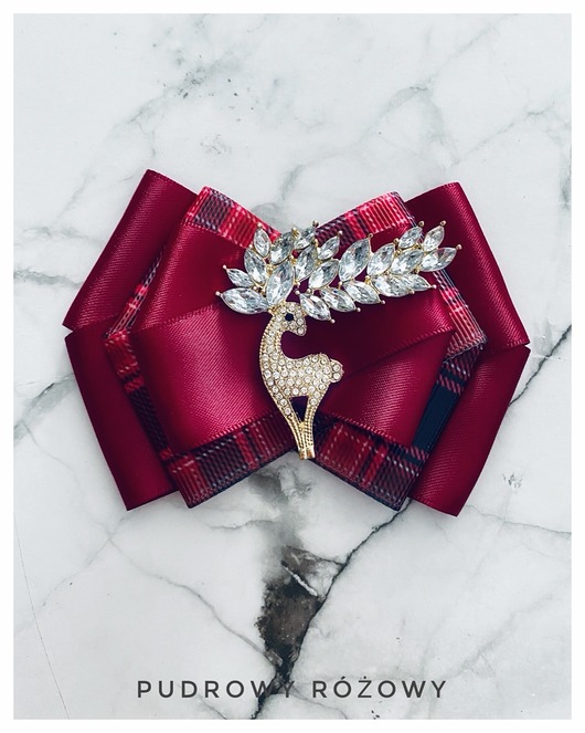 broszki Brosza z Reniferem, kryształkami i cyrkoniami New