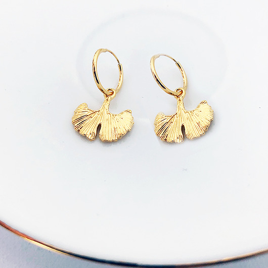 kolczyki z miłorzębem, gingko, złote listki Anemon Atelier