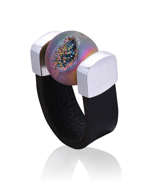 Agate Druzy Rainbow Ring in Silver Joccos Design