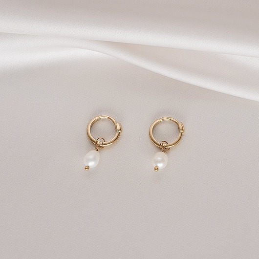 kolczyki pozłacane Kolczyki pozłacane PEARL HUGGIES (vermeil)