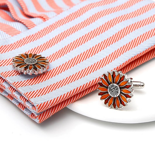 spinki do mankietów Ekskluzywne spinki do mankietów w kształcie kwiatu