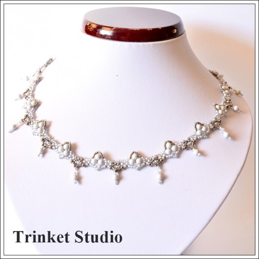 Art Deco kolia Trinket Studio