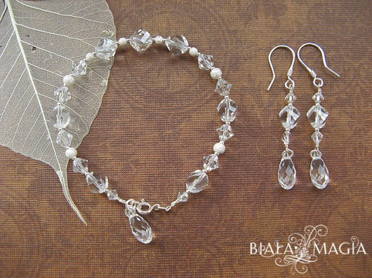 Handful of crystals Kati