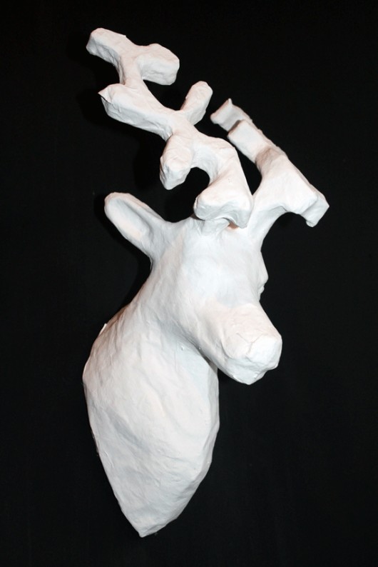 Biały Jelonek PAPER SCULPTURE
