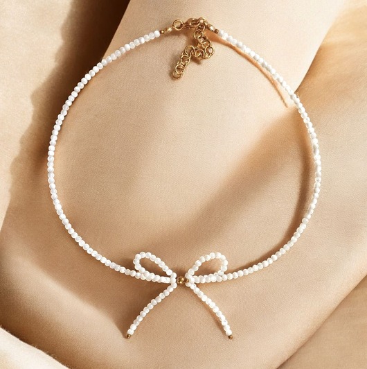 chokery KOKARDKA - choker : biała muszla