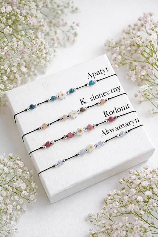 bransoletki z kamieni naturalnych Bransoletki  Rozkwitaj z kamieniami naturalnymi wiosna/lato 2026