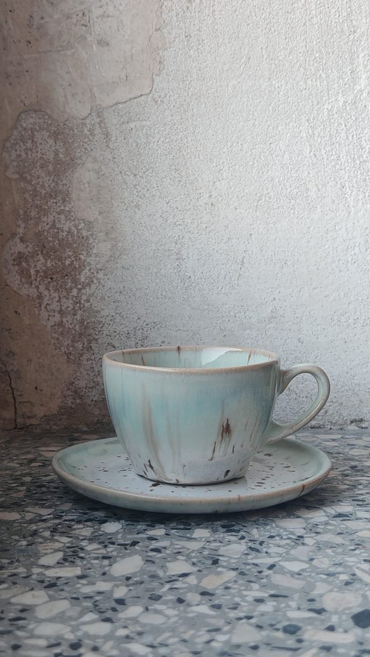 filiżanki Filiżanka z talerzykiem