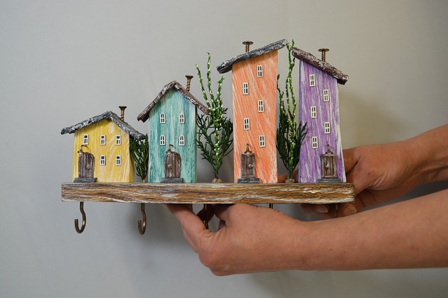 wieszaki Drewniany wieszak na klucze